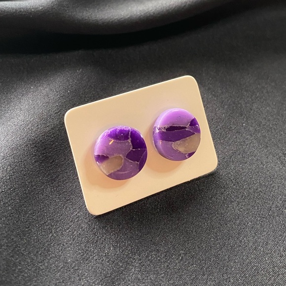 $5 when you buy another item! - Picture 1 of 2